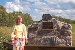 Wilda Allen at Agnes Macphail Cairn